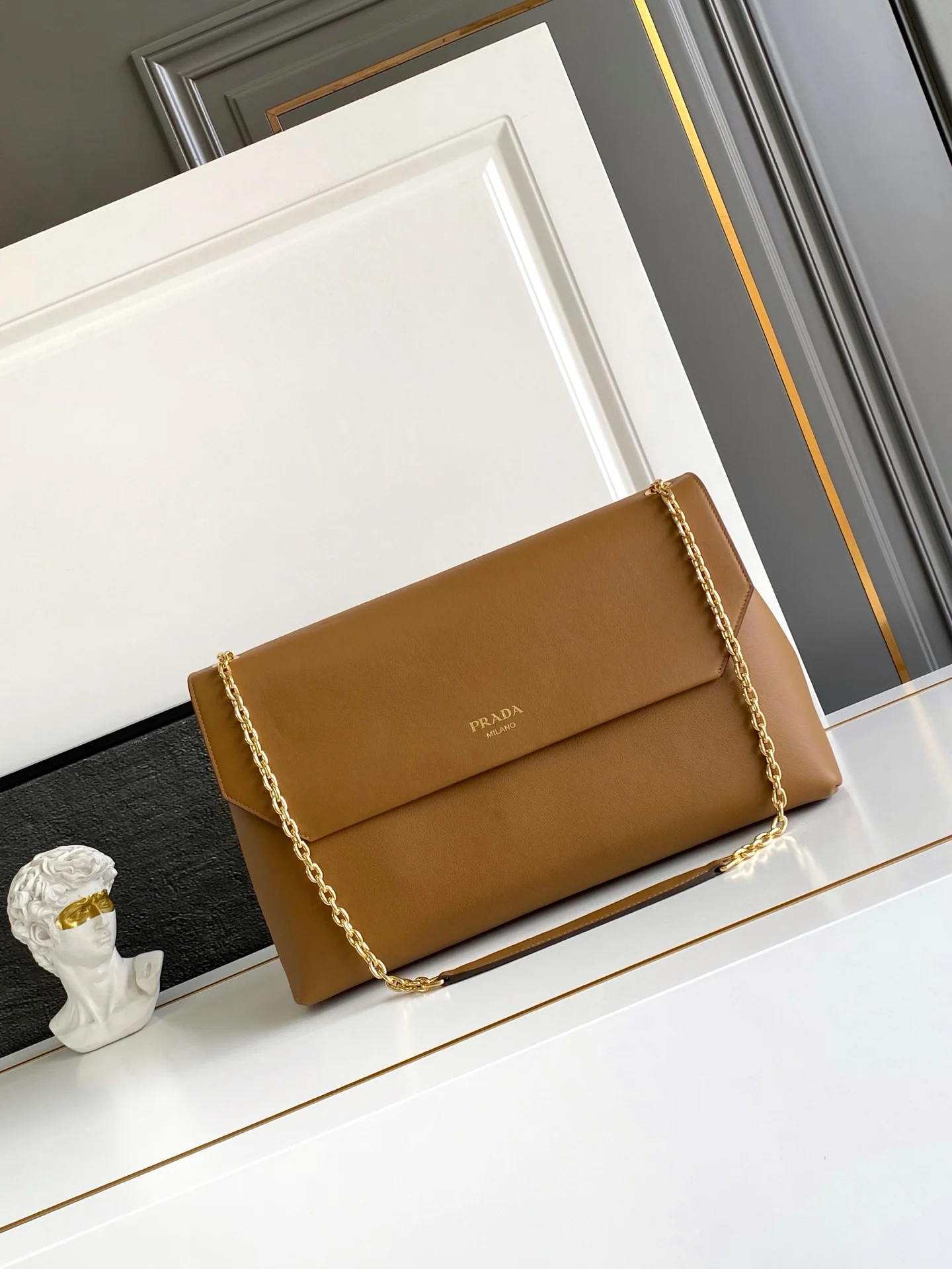 普拉达 1BD368 新款链条包手提包 斜挎包