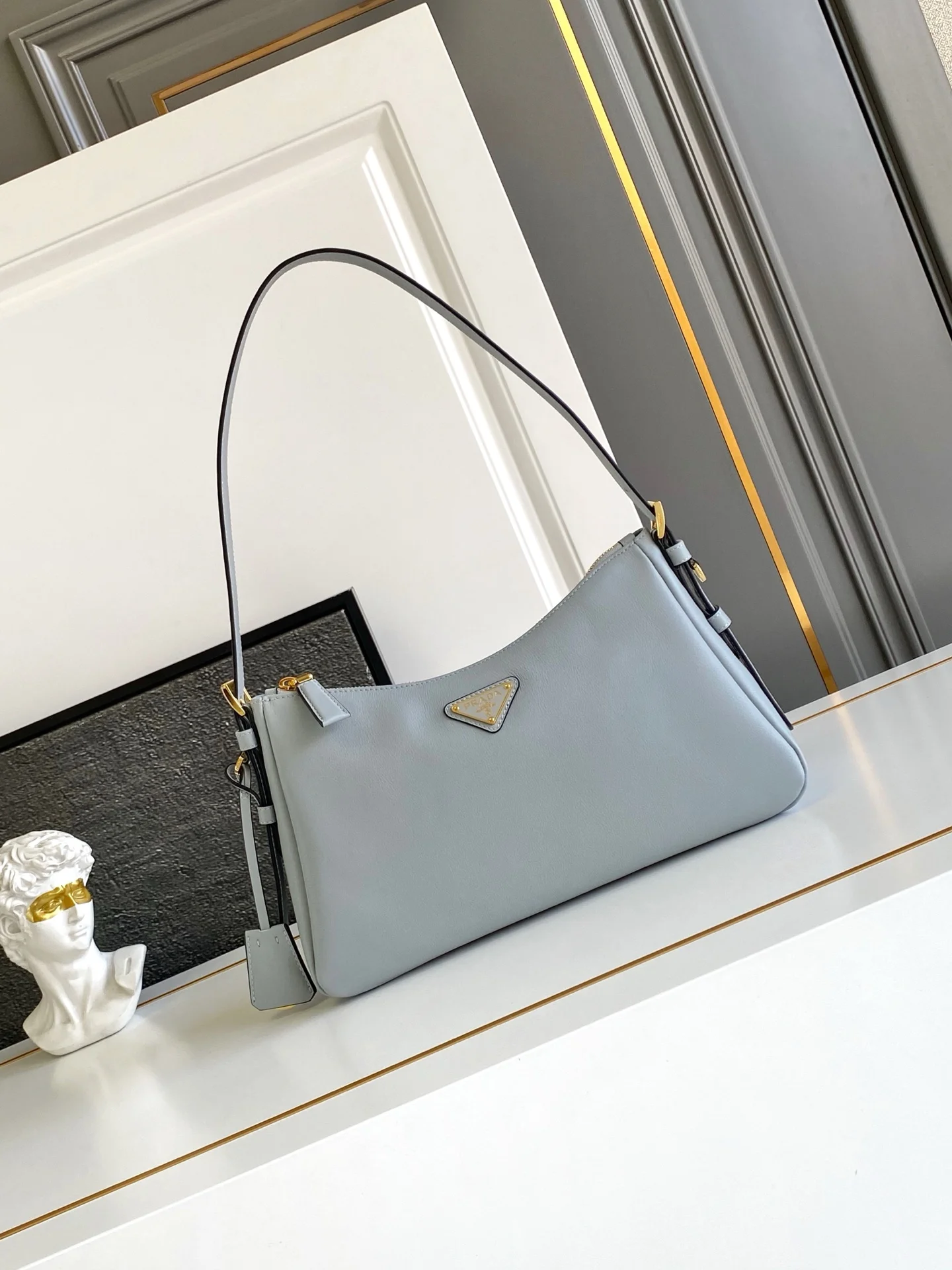 普拉达 1BC229 新款Aimee腋下包小号 单肩背包