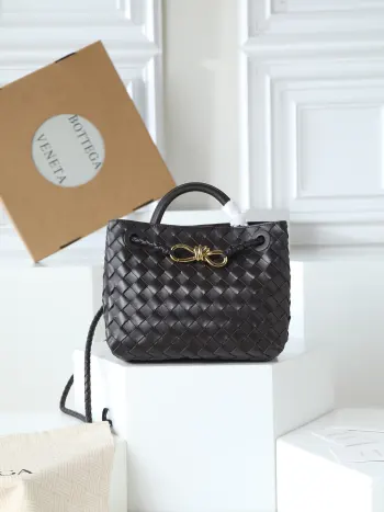 766014 Andiamo woven handbag crossbody bag Replica Bottega Veneta womens bags