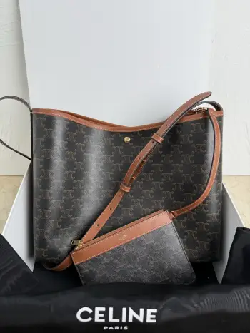 123912 CE SOFT SHOPPER Logo-Print Handbag Crossbody Bag Replica Celine womens bags