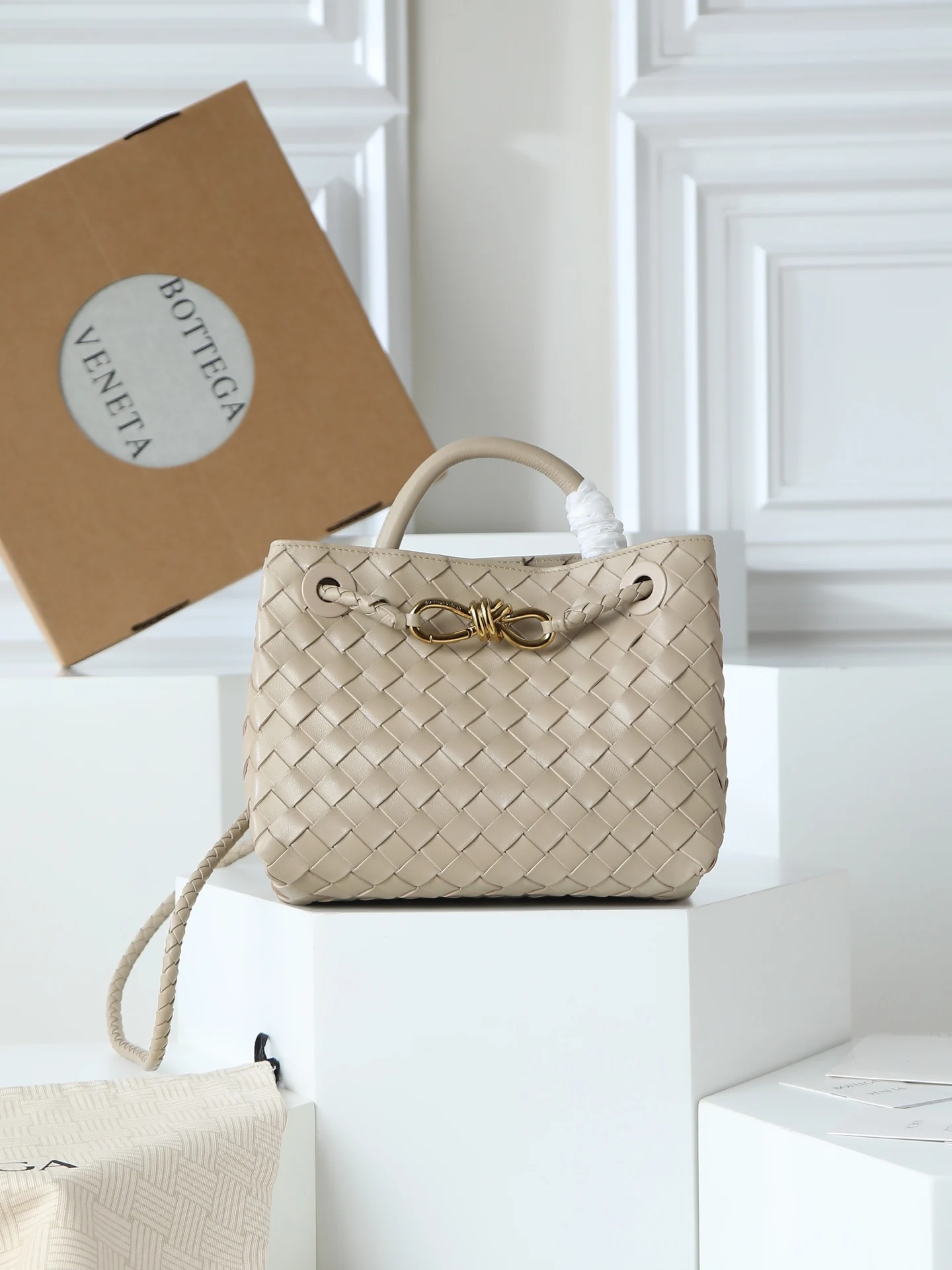 Bottega Veneta 766014 Andiamo Braided Handbag Crossbody Bag