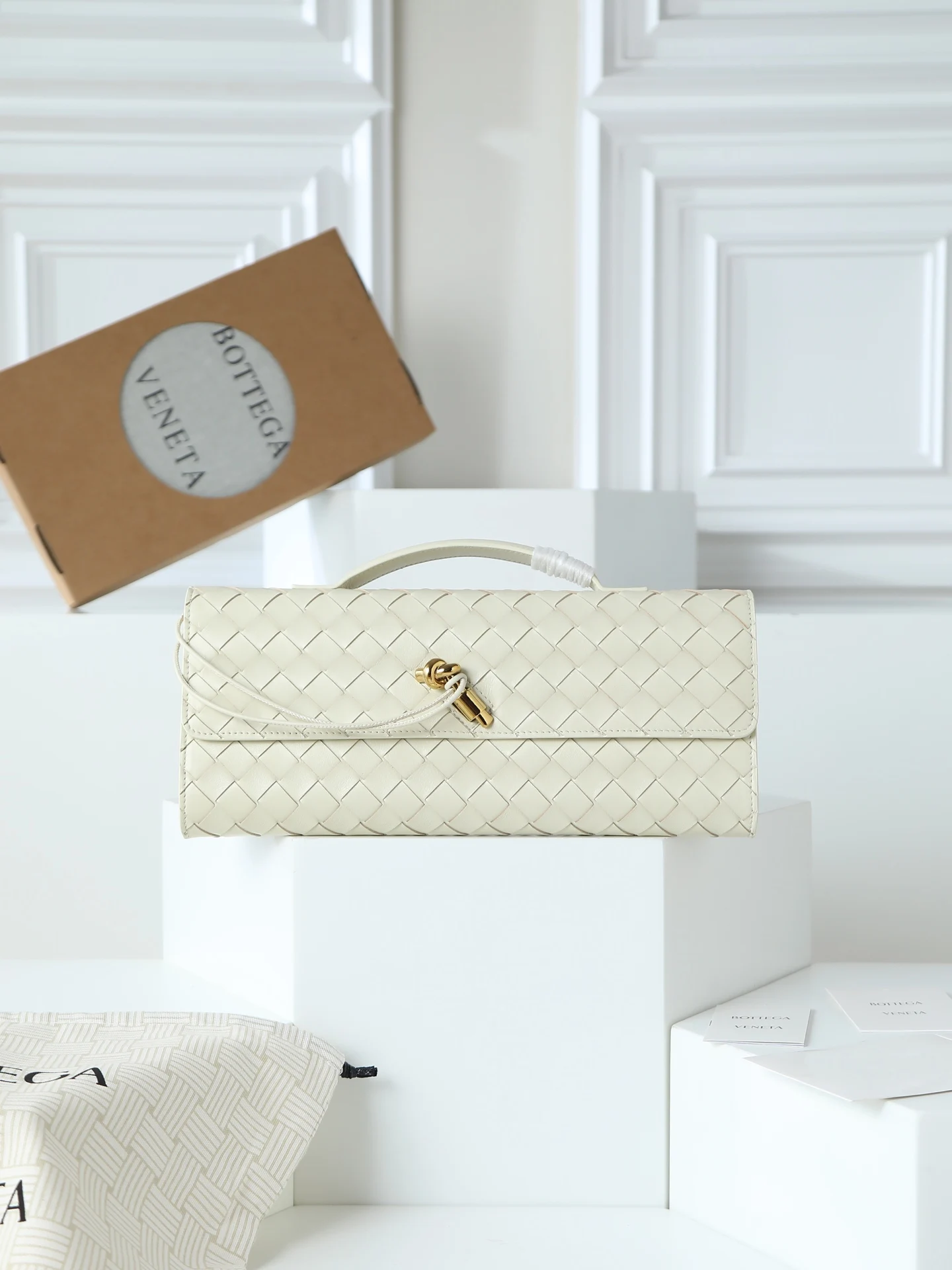 BV 741511 晚宴手包 手拿包