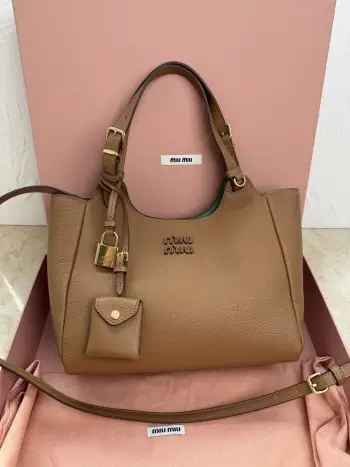 5BA304 快闪新品托特包 斜挎包 高仿缪缪女包