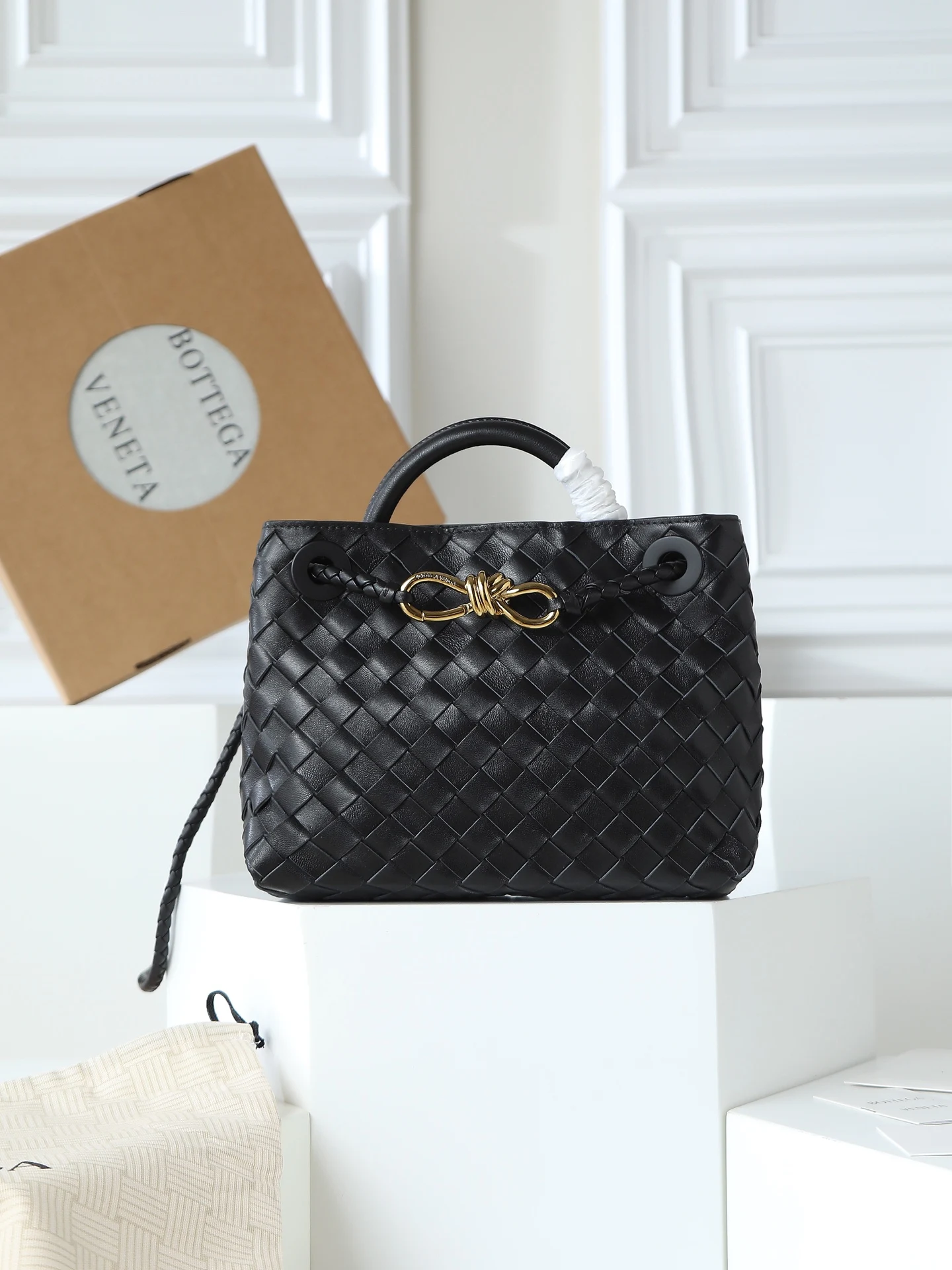 Bottega Veneta 766014 Andiamo Braided Handbag Crossbody Bag