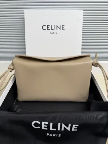 10p862 Classic Tri-Layer Bag Crossbody Bag Replica Celine womens bags