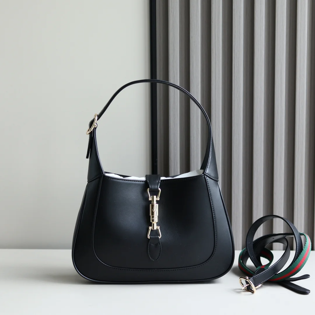 古奇 810232  子弹头腋下包 肩背包