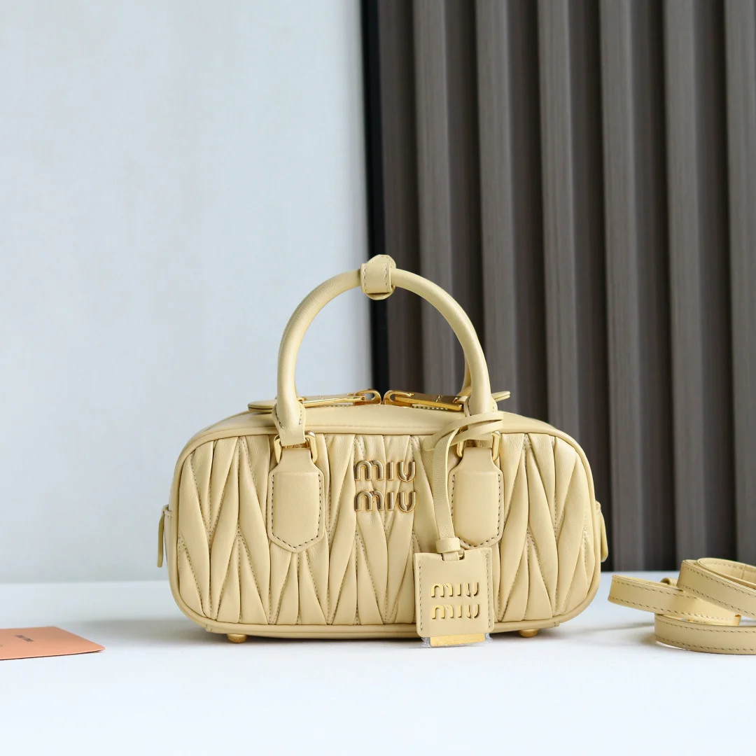 缪缪 5BB142 保龄球手提包 斜挎包