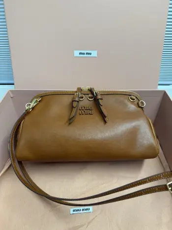  5BF130 贝壳双肩包 双肩包 高仿缪缪女包