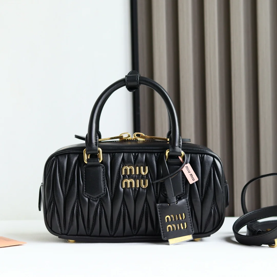 缪缪 5BB142 保龄球手提包 斜挎包 缪缪 5BB142 保龄球手提包 斜挎包