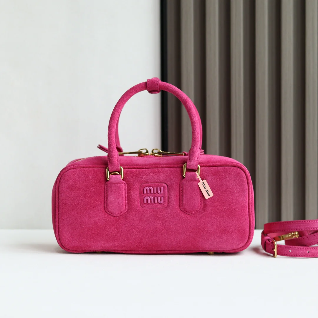 MIU MIU 5BB148Miu Bowling Bag Crossbody Bag