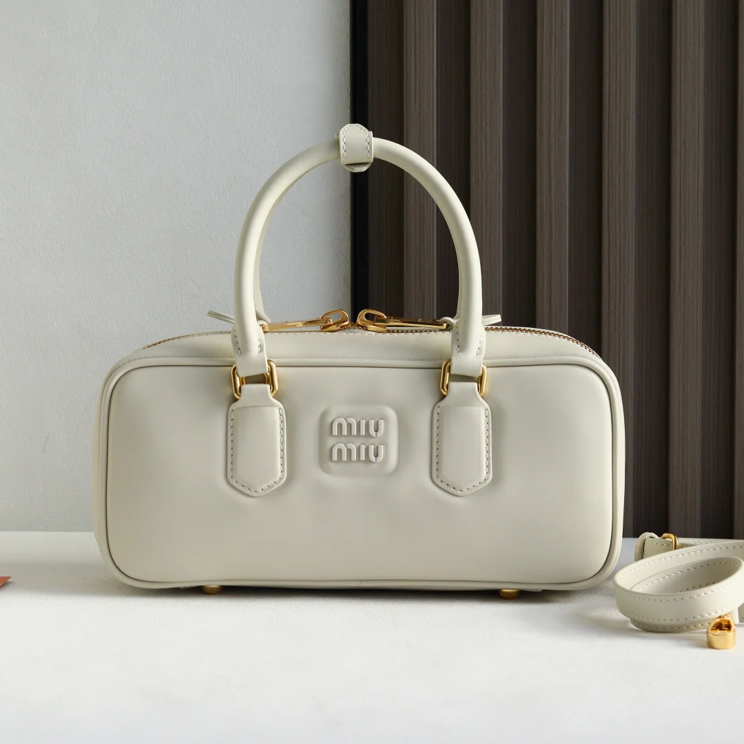 MIU MIU 5BB148 Bowling Bag Crossbody Bag