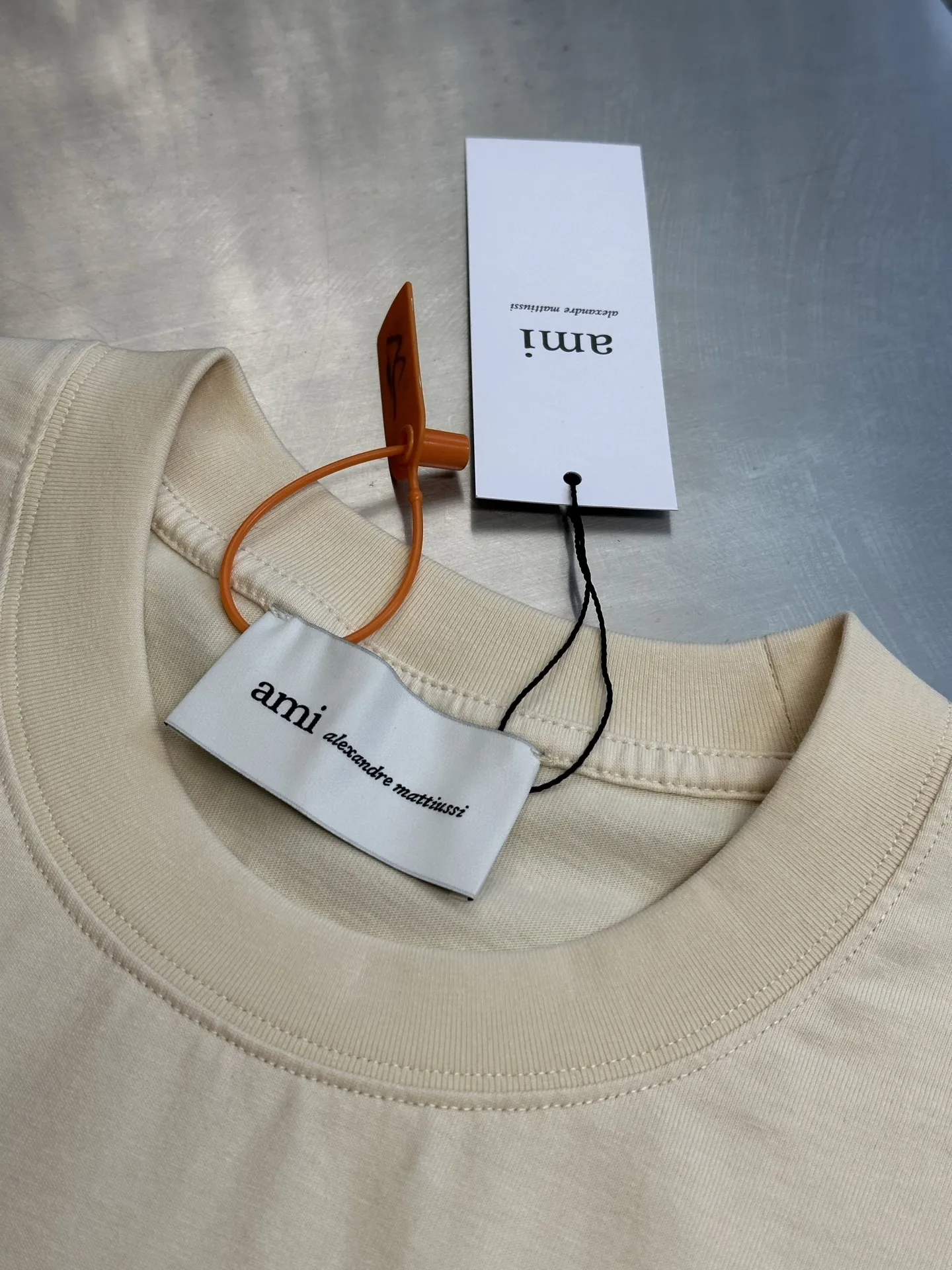 Ami Heart Embroidery Short-Sleeve T-Shirt