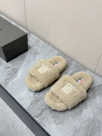 Latest NBA co-branded couple s furry slippers Replica Balenciaga Womens Sandals and Slides