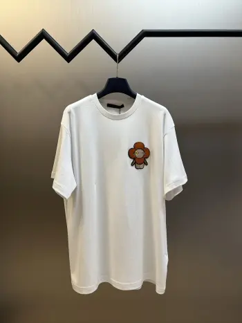 26 Summer Men s Clothing Series Toothbrush Embroidered Doll Short Sleeve T-Shirt Replica Louis Vuitton Tshirts and Polos