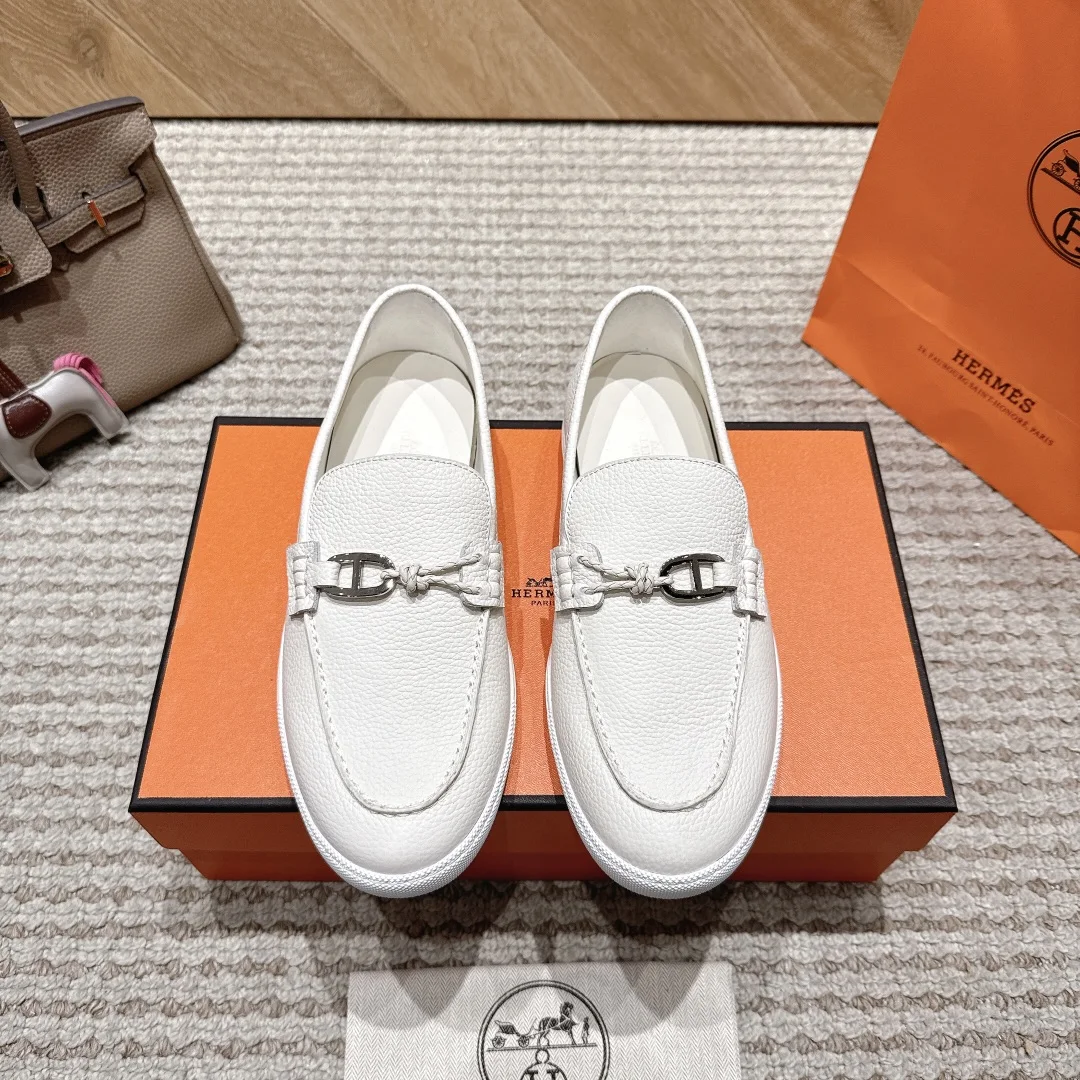 爱马仕 英伦复古秋冬乐福鞋 爱马仕 英伦复古秋冬乐福鞋