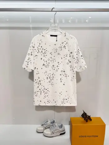 High-quality 320gsm crew neck short sleeve T-shirt Replica Louis Vuitton Tshirts and Polos