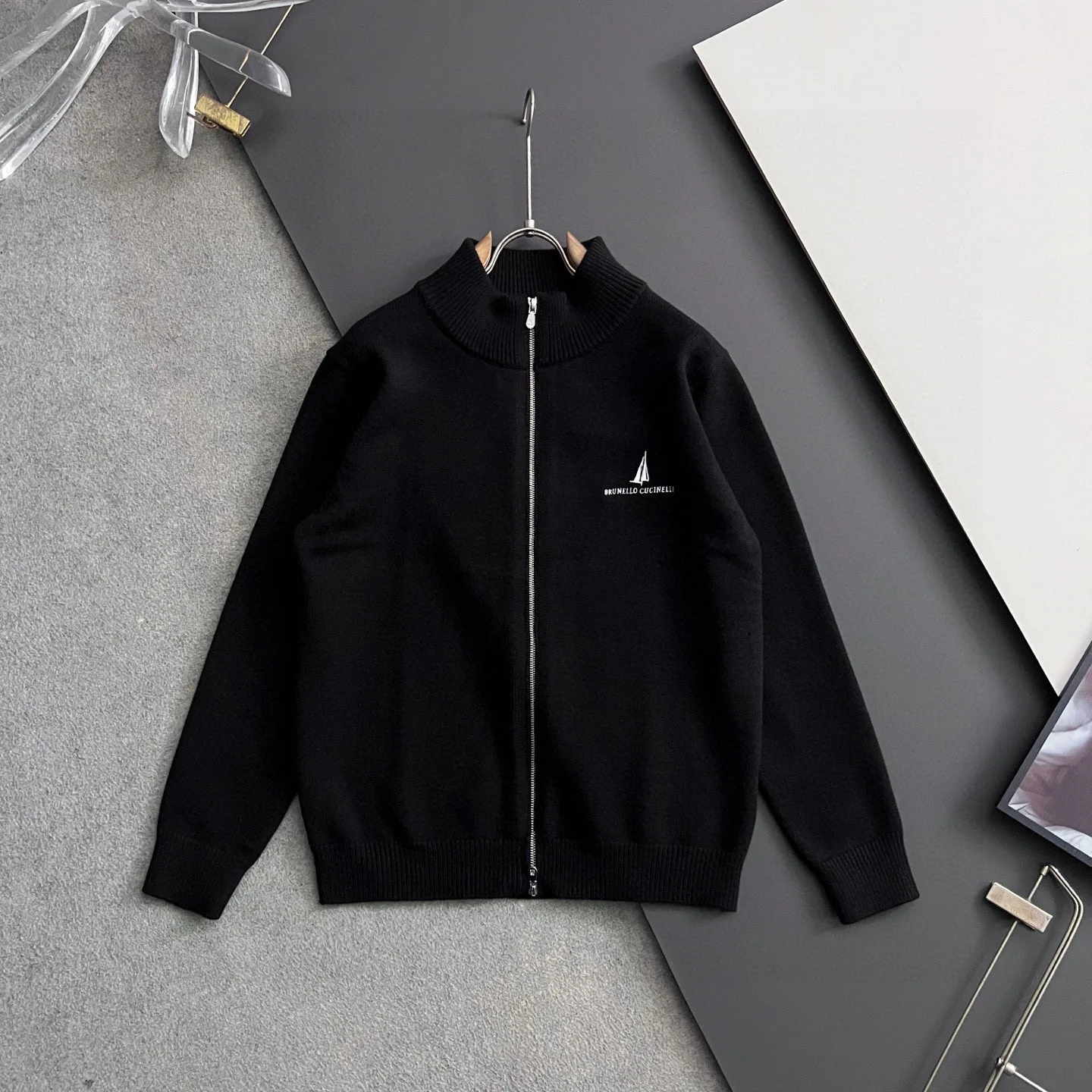 Brunello Cucinelli New autumn and winter unisex high-weight knitted wool cardigan