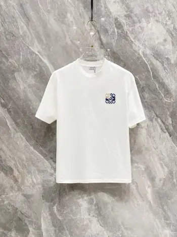 2025 Spring/Summer New Collection Debut: Latest Boutique Short-Sleeve Crew Neck T-Shirt Replica Loewe Tshirts and Polos