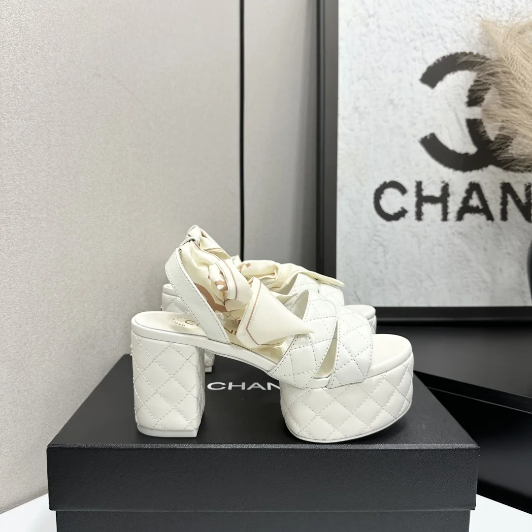 香奈儿 明星网红百搭系列凉鞋 香奈儿 明星网红百搭系列凉鞋