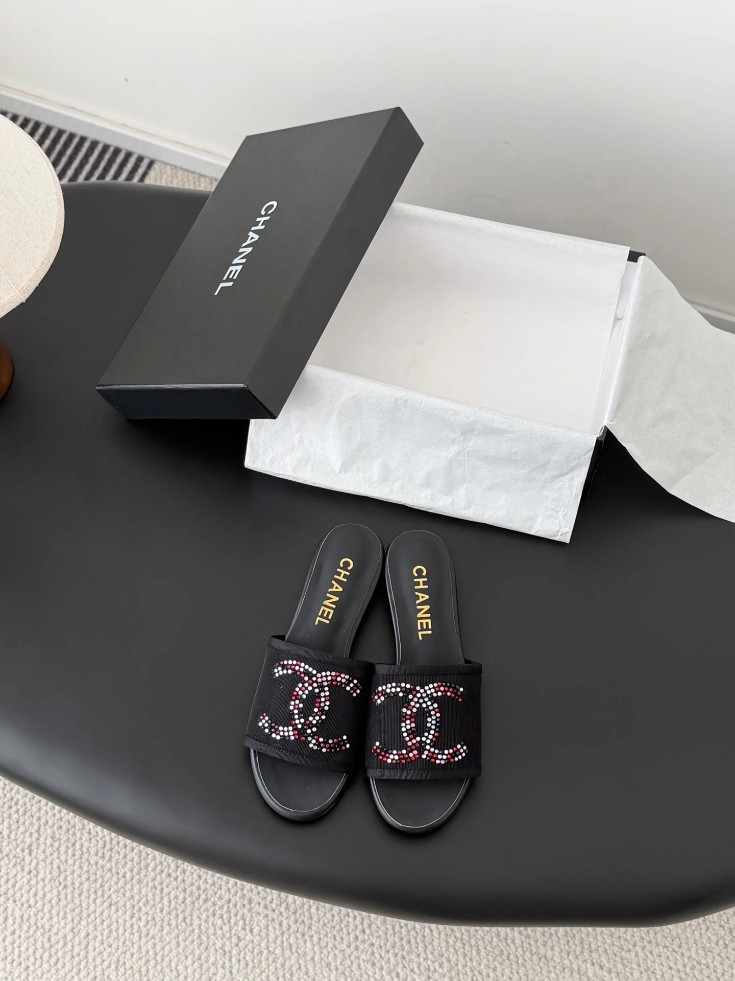 香奈儿 26C新款网纱拖鞋