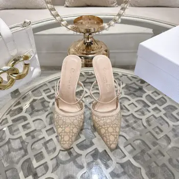 2026𝐬𝐬 D家仙女百搭烫钻工艺猫跟跟鞋  高仿迪奥女士高跟鞋/单鞋