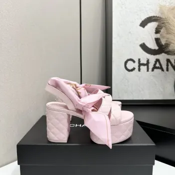 明星网红百搭系列凉鞋 高仿香奈儿女士凉鞋/拖鞋