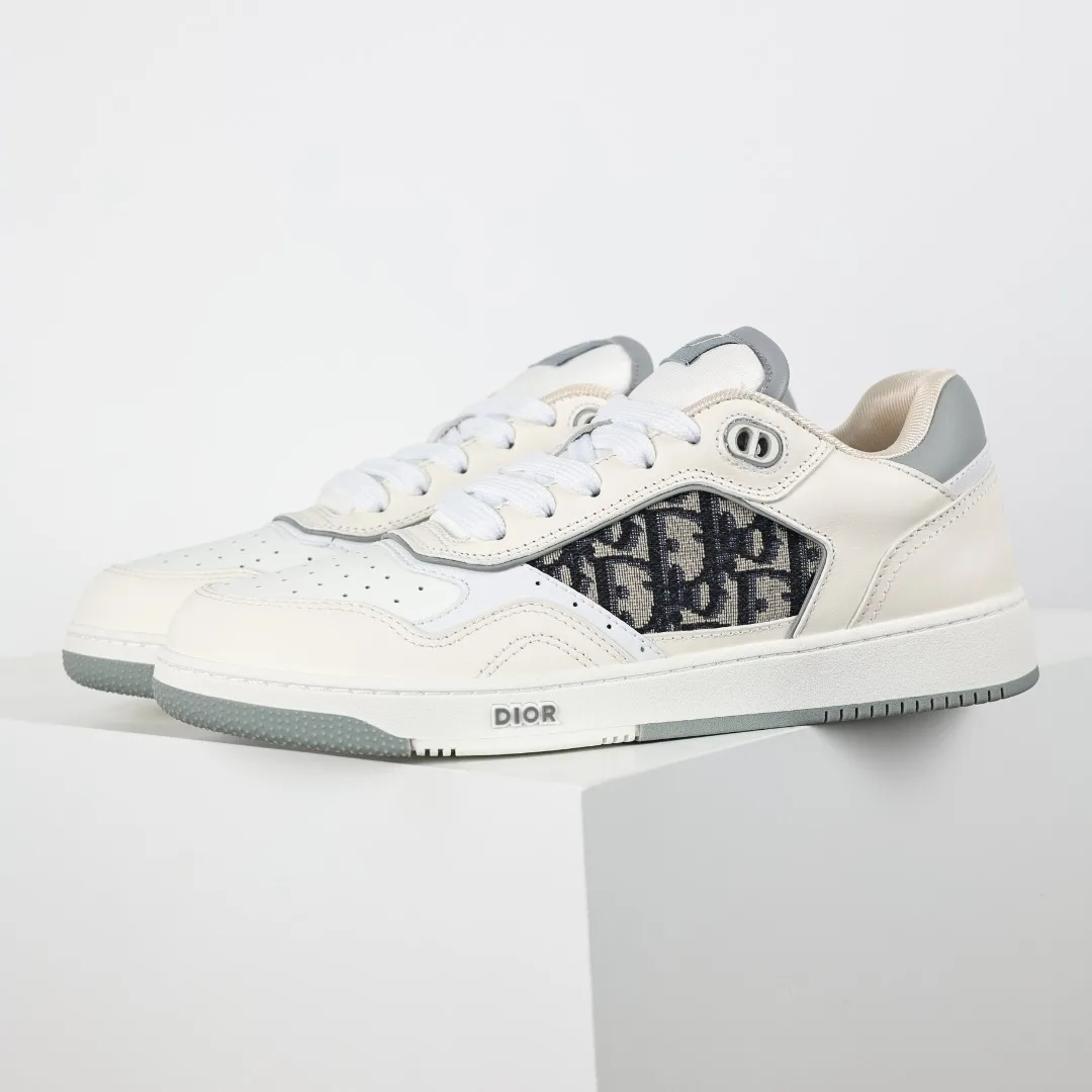 Dior X1 B27 Low Dior Oblique Galaxy Sneaker