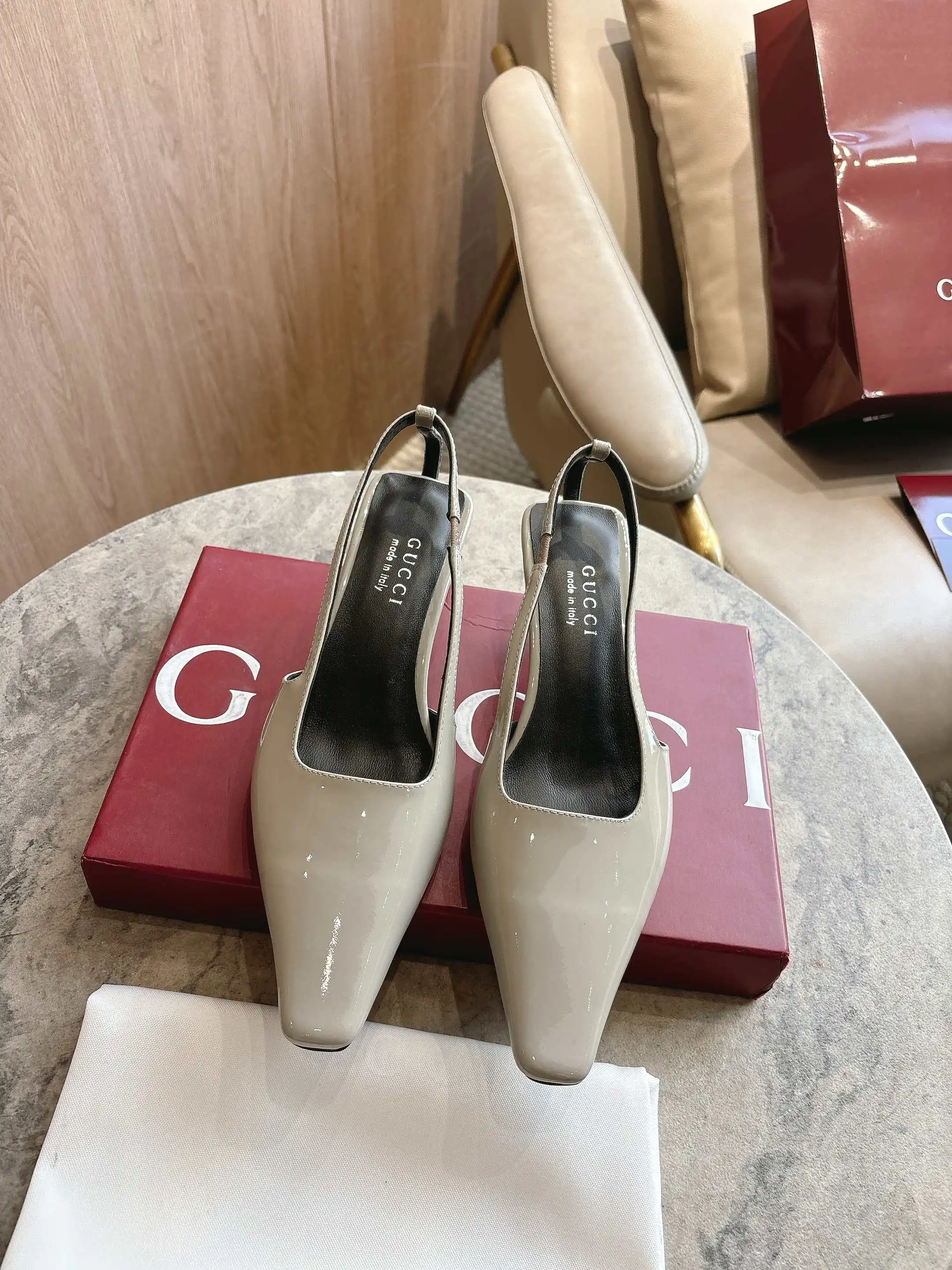 古奇 后系带鞋 古奇 后系带鞋