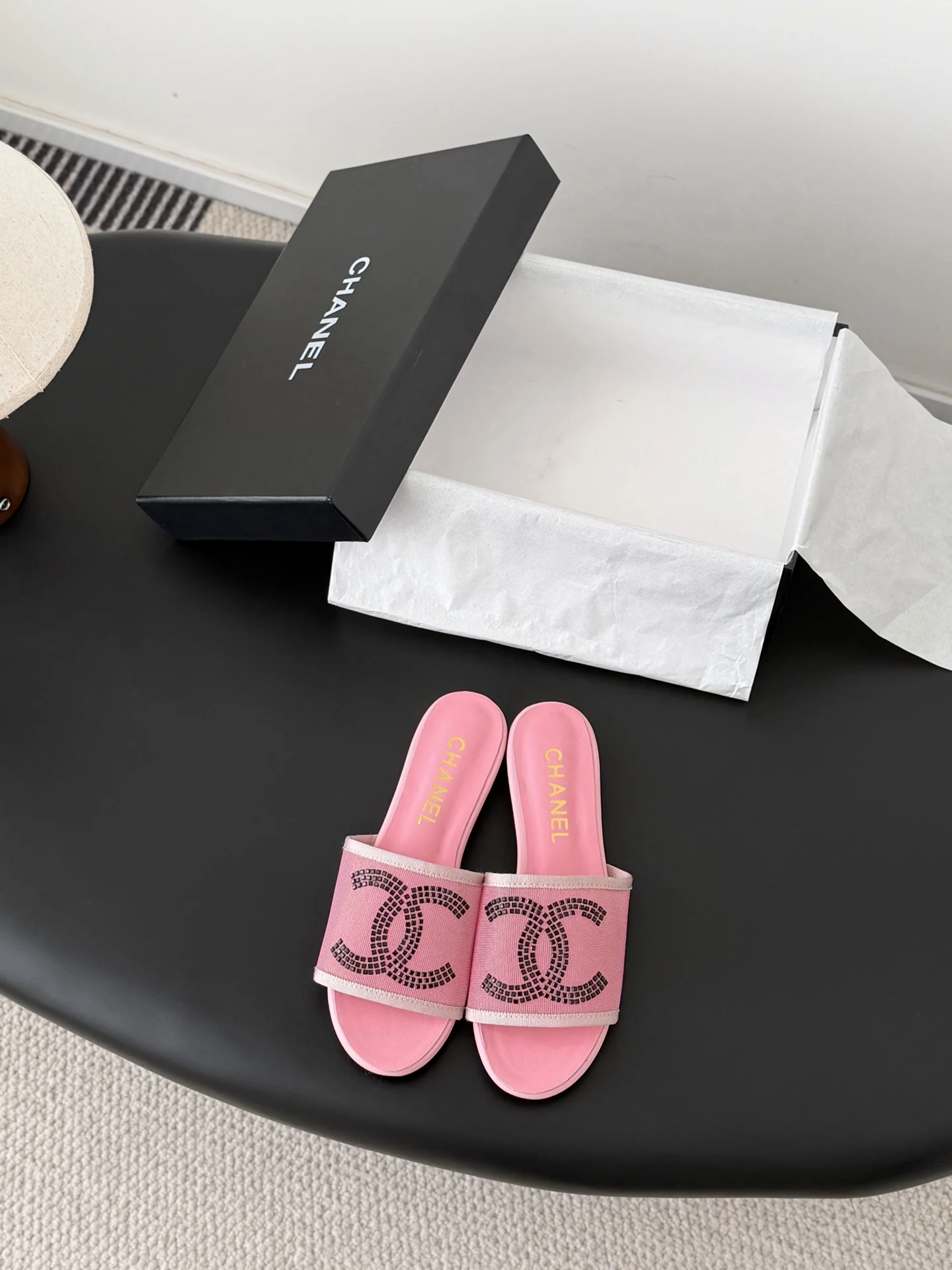 香奈儿 26C新款网纱拖鞋 香奈儿 26C新款网纱拖鞋