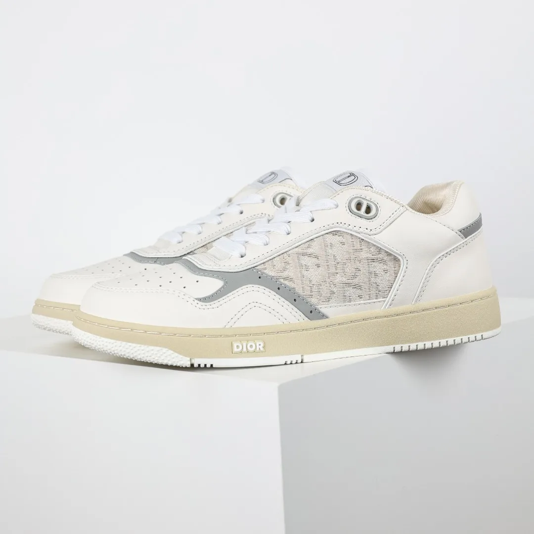 Dior X1 B27 Low Dior Oblique Galaxy Sneaker