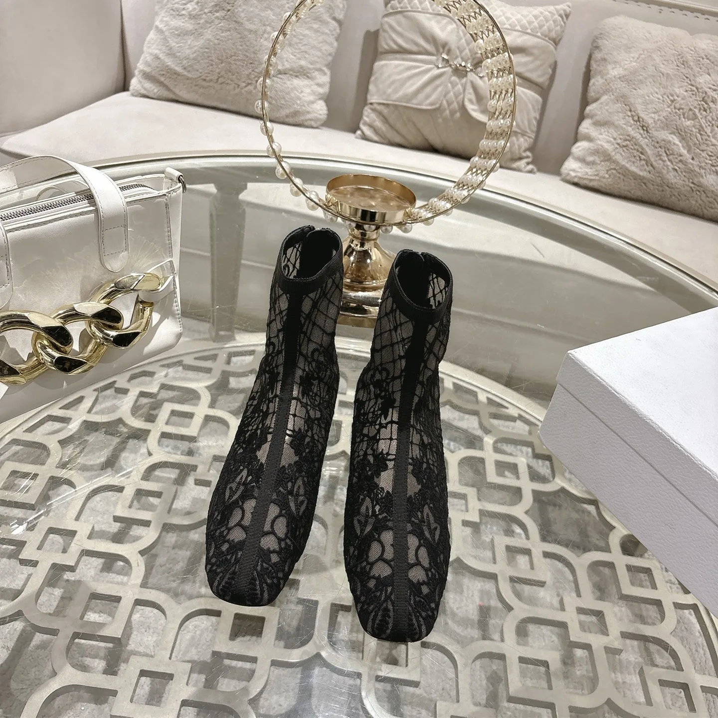 迪奥  2026春夏最新色 刺绣提花 高跟蝴蝶结拼色女鞋