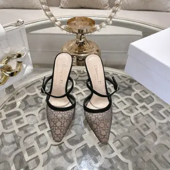 2026𝐬𝐬 D家仙女百搭烫钻工艺猫跟跟鞋  高仿迪奥女士高跟鞋/单鞋
