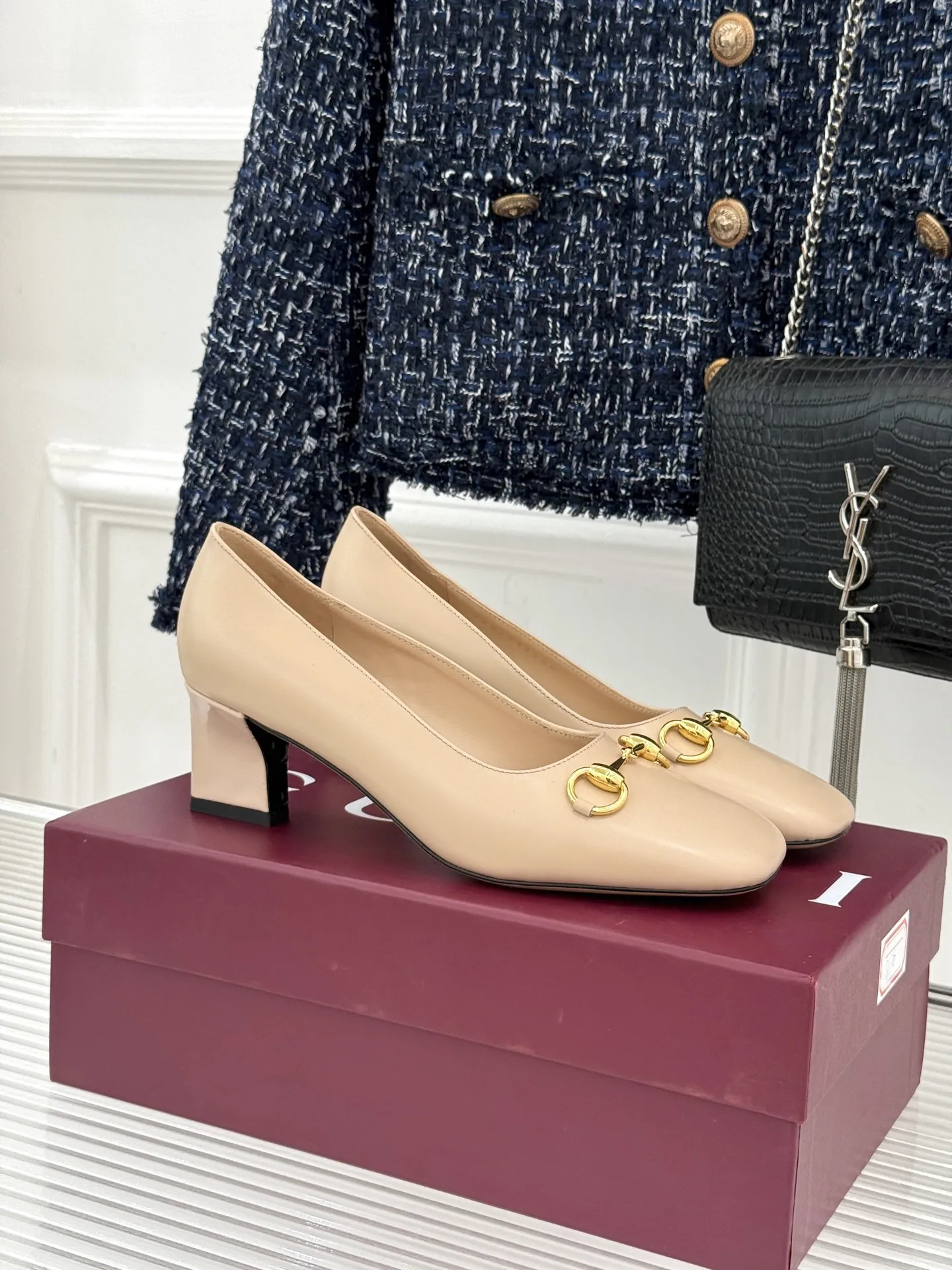 古奇 经典马衔扣粗跟 高跟鞋 古奇 经典马衔扣粗跟 高跟鞋