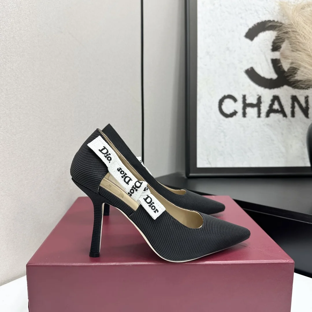 迪奥  2026早春新款织带蝴蝶结高跟女鞋