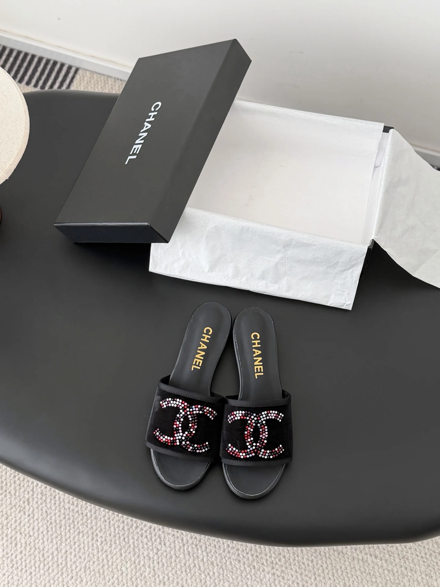 香奈儿 26C新款网纱拖鞋