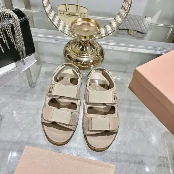  新款休闲厚底弹力魔术贴沙滩凉鞋 高仿缪缪女士凉鞋/拖鞋