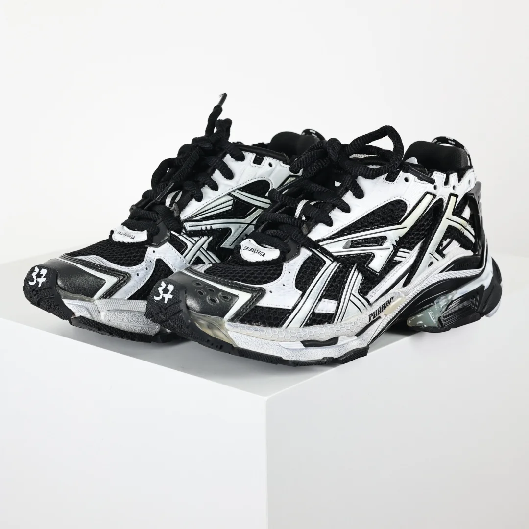 Balenciaga XA version Runner sneaker series
