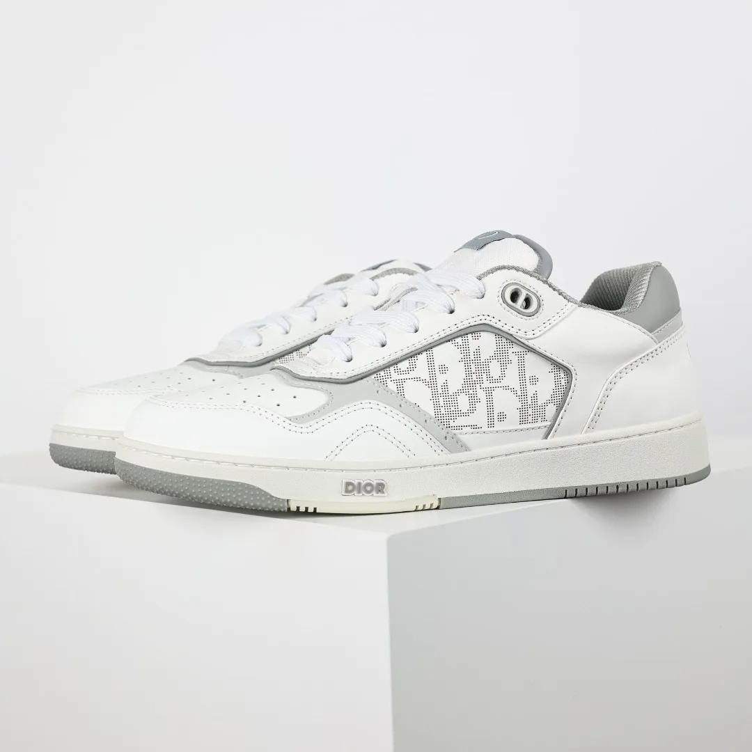 Dior X1 B27 Low Dior Oblique Galaxy Sneaker