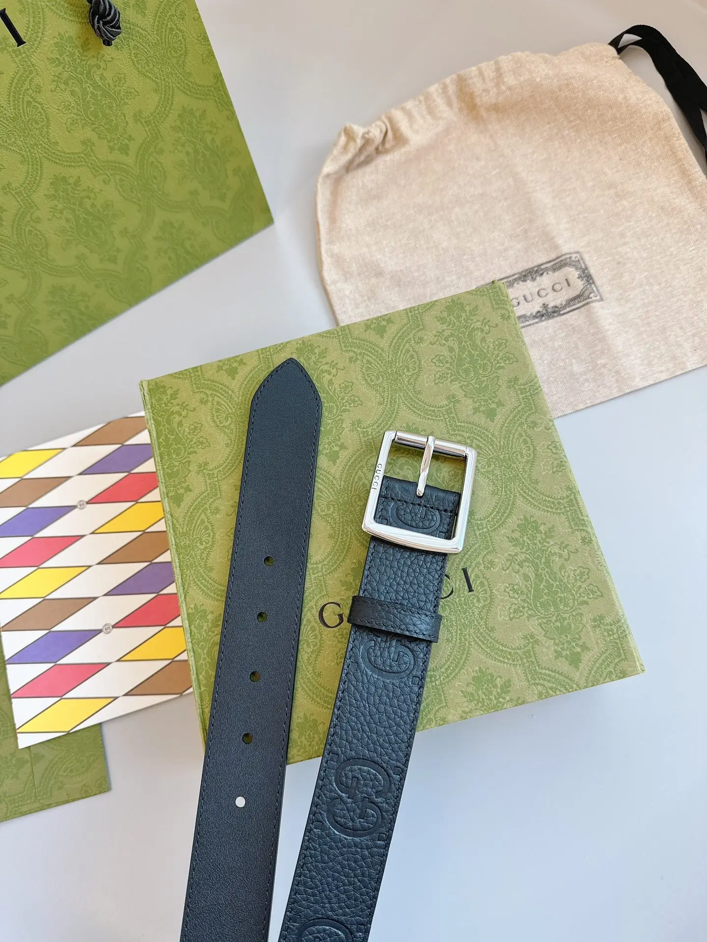 古奇 Guccio黑色印花女士腰带