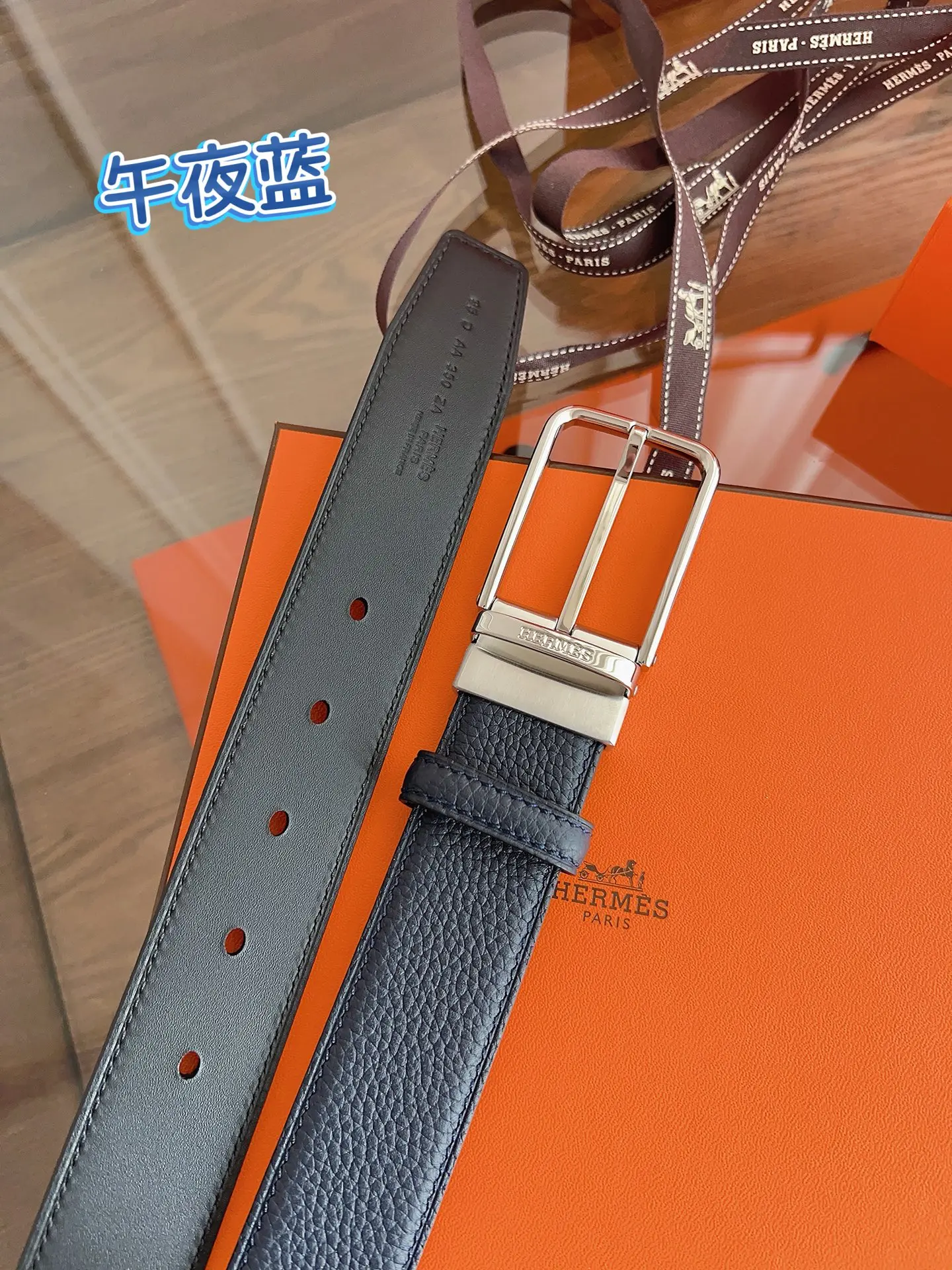 爱马仕 HERMES 最新设计 腰带 爱马仕 HERMES 最新设计 腰带