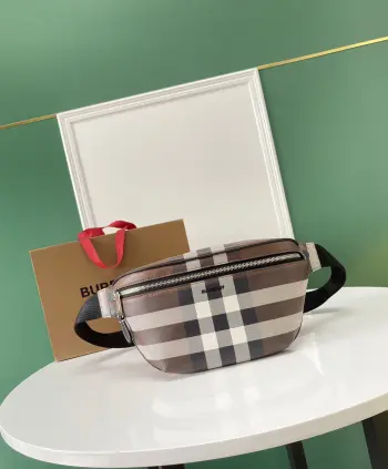 Top bur latest birch brown checkered waist bag Replica Burberry mens bags