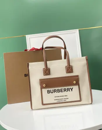 129157 Burberry Two-tone Canvas and Leather Freya Tote Bag, Made in Italy Replica Burberry womens bags
