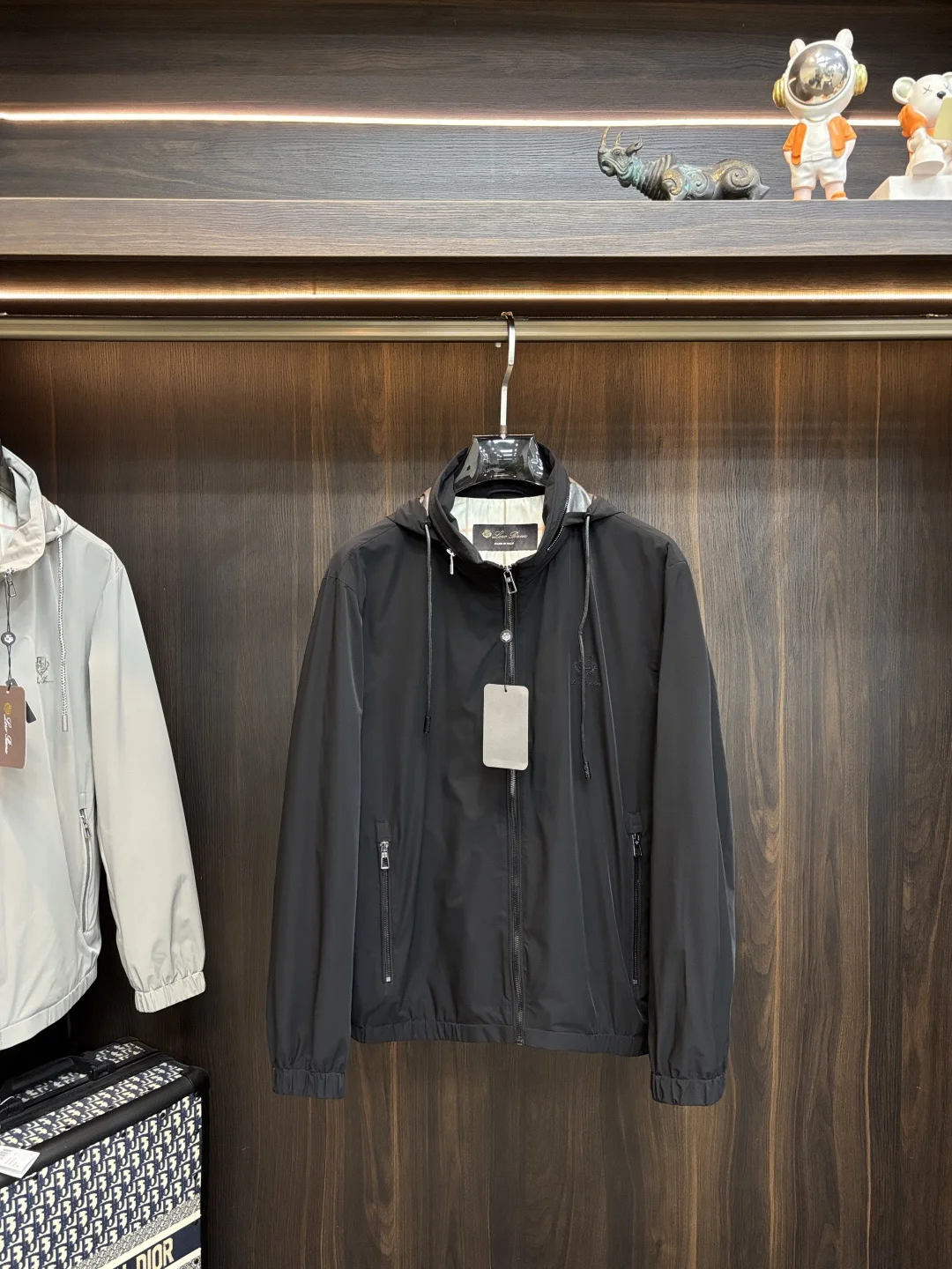 诺悠翩雅 2026ss春季新款立领夹克外套 诺悠翩雅 2026ss春季新款立领夹克外套