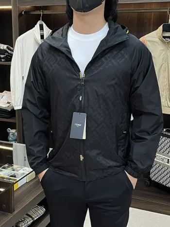 2026ss春季新款连帽夹克外套 高仿芬迪夹克/外套