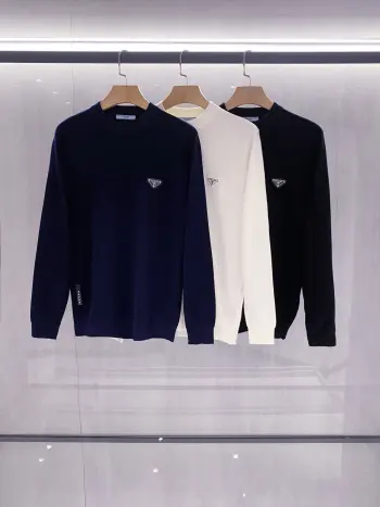 纯羊毛羊绒混纺面料针织圆领毛衣 高仿普拉达针织衫/毛衣