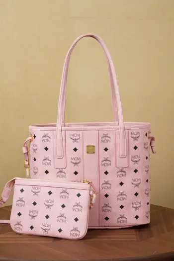 MWPFSLR07PZ MCM Liz Visetos Double-Sided Tote Bag with Pouch, Shoulder Bag Replica MCM womens bags