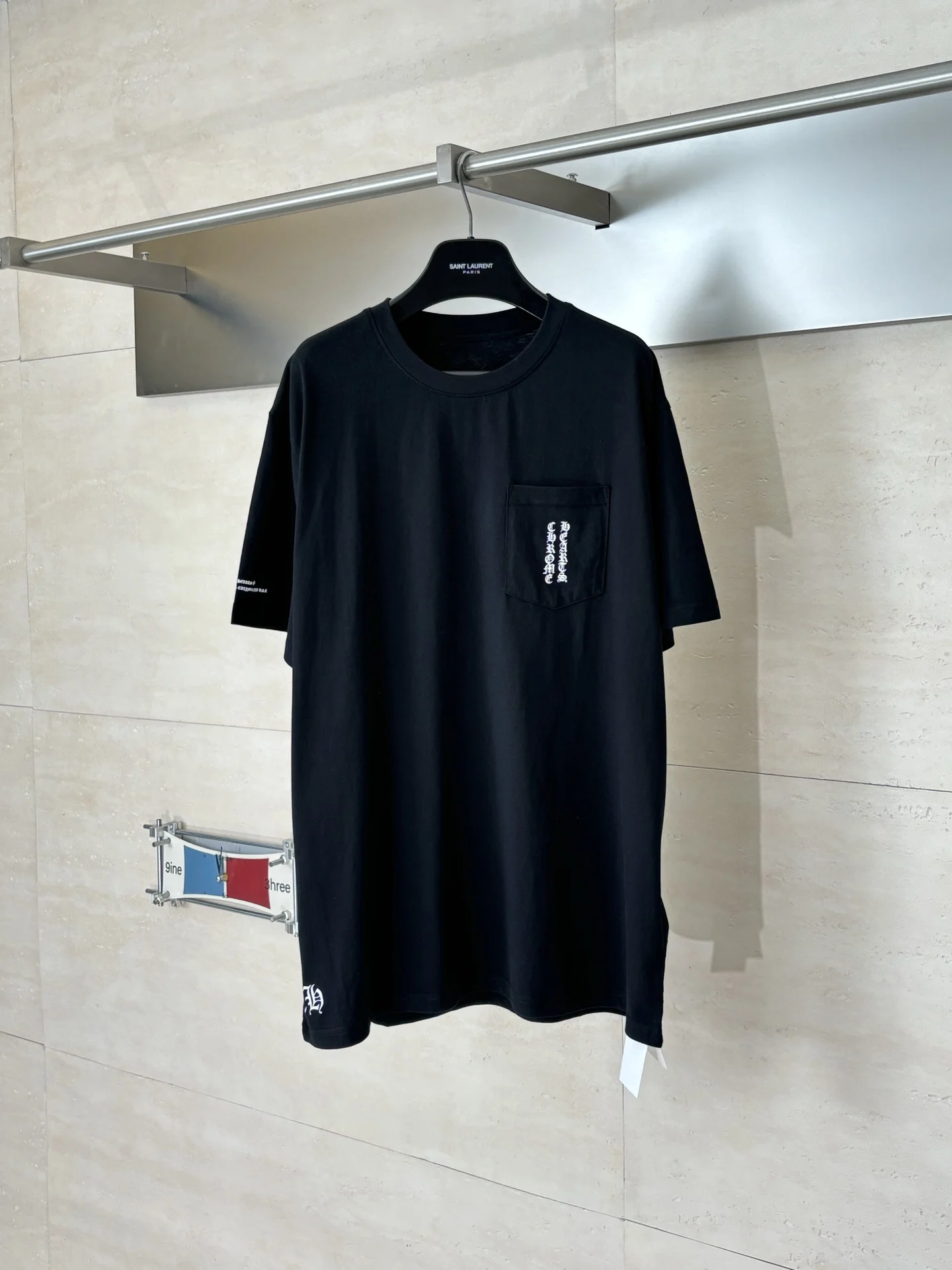 克罗心 十字架马蹄藤蔓宝剑短袖T恤 克罗心 十字架马蹄藤蔓宝剑短袖T恤