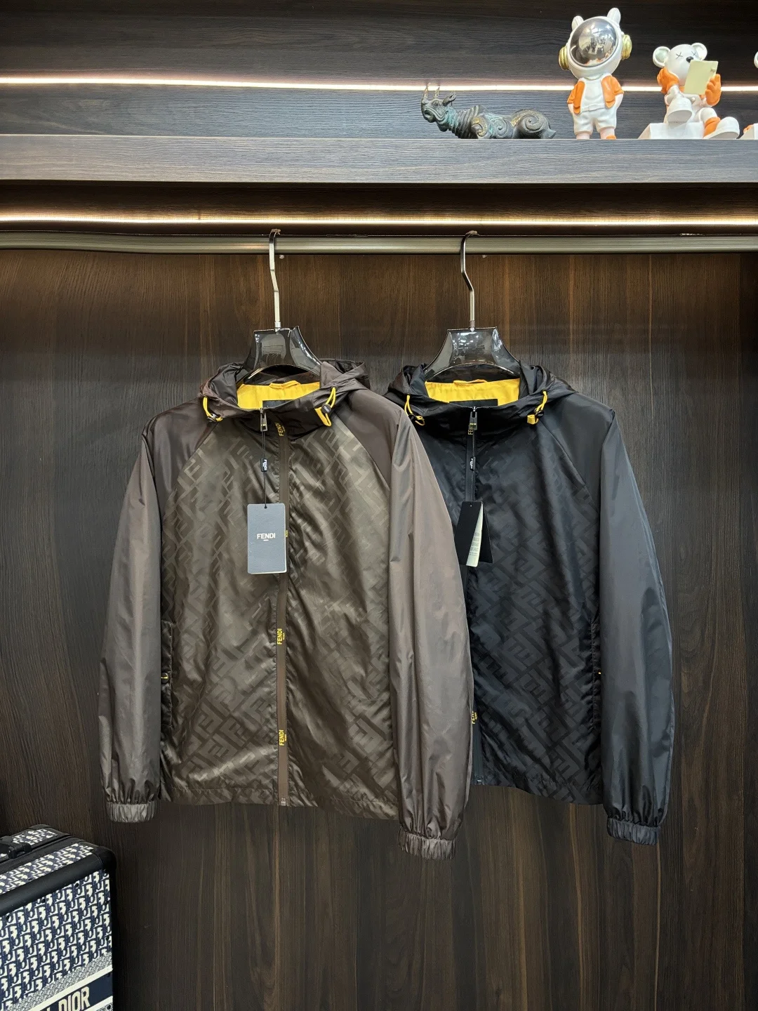 芬迪 2026ss春季新款连帽夹克外套 芬迪 2026ss春季新款连帽夹克外套