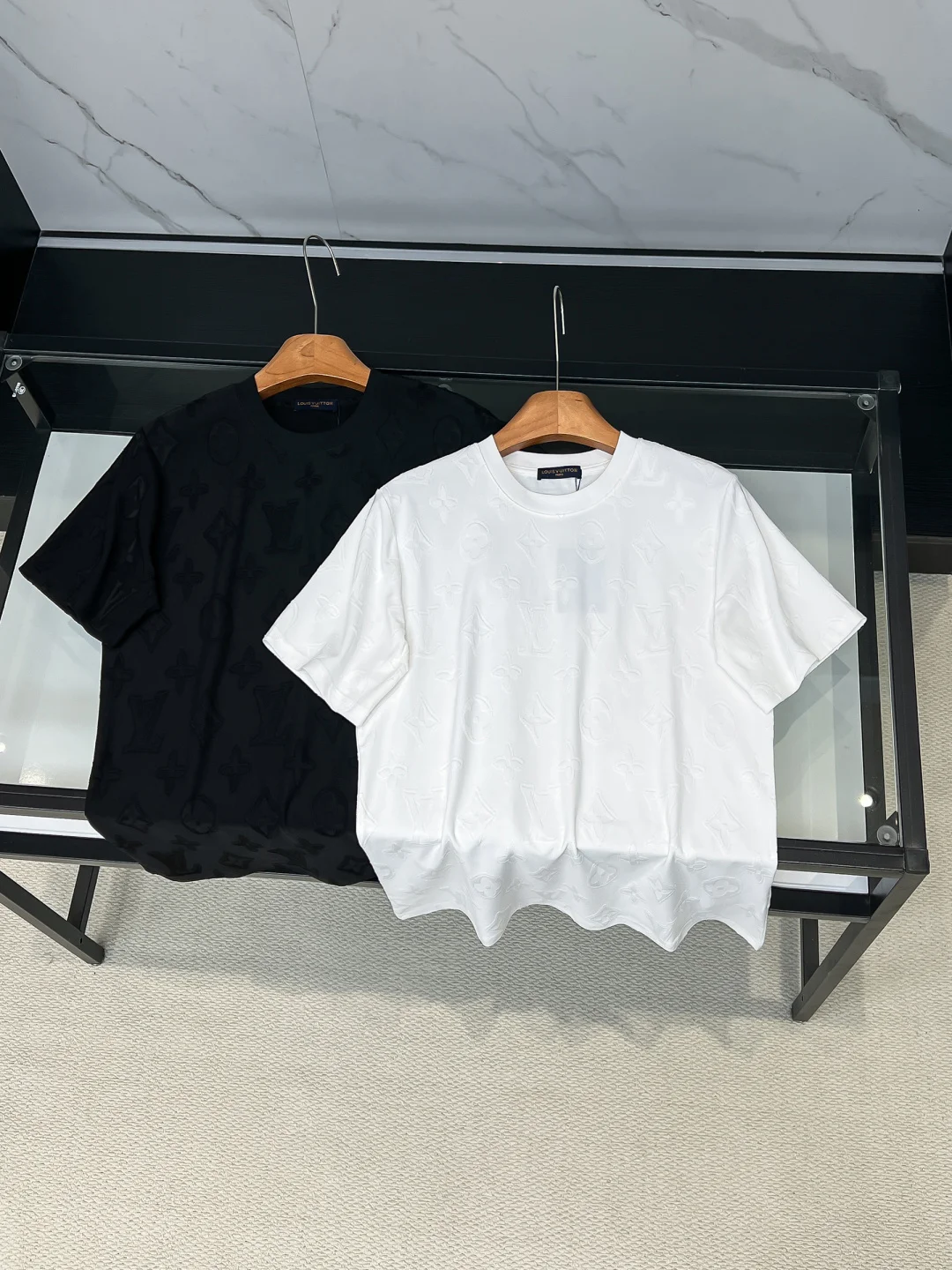 LV 26ss新品 印花圆领短袖T恤 LV 26ss新品 印花圆领短袖T恤