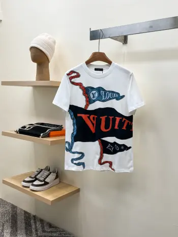 2026SS 新品男款短袖T恤 高仿LVT恤/POLO衫